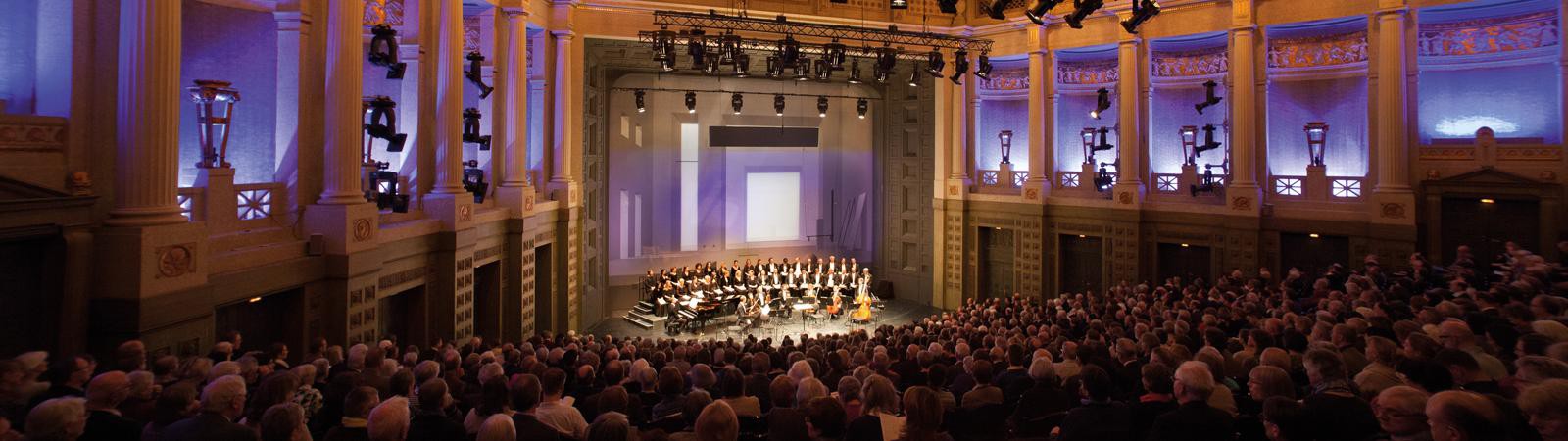 BR-Chor im Prinzregententheater (Bild: Klaus Fleckenstein)